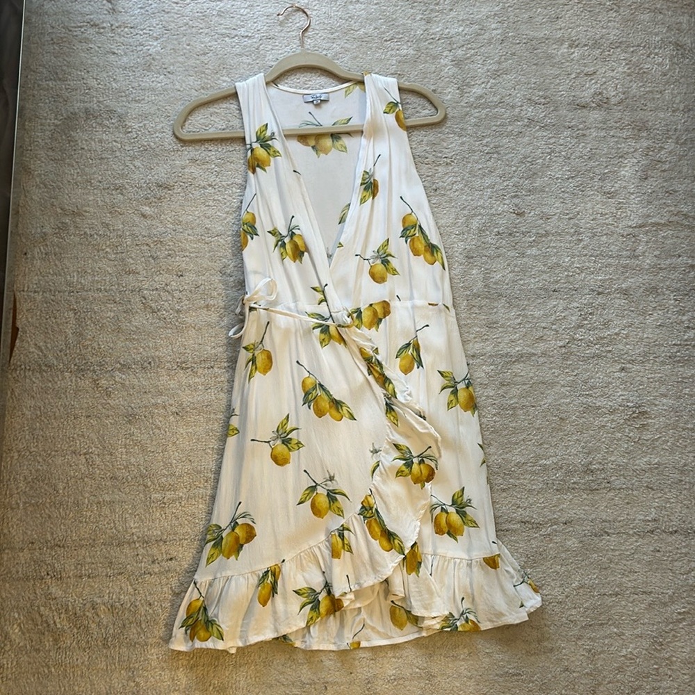 Rails Madison lemon print wrap dress size XS sleeveless mini ruffle v neck